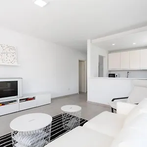  Appartamento The White Heart House - Attic Sea View Spagna